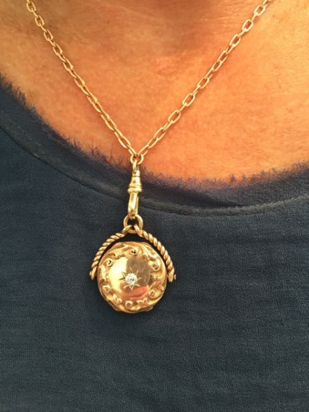 vintage rose gold locket from love & luxe