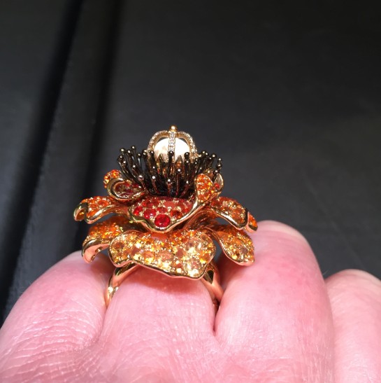 paula crevoshay poppy ring, side view