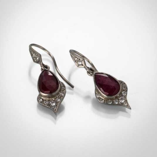 annie fensterstock ruby and diamond earrings